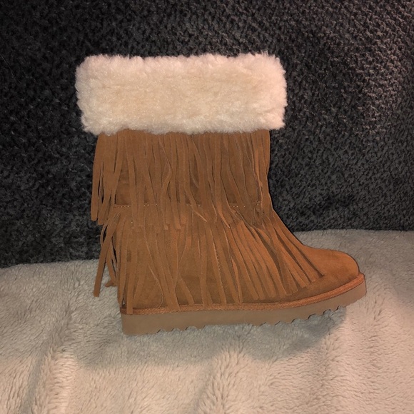 NWOT Madden Girl Fringe Boots, size 7 - Picture 2 of 8